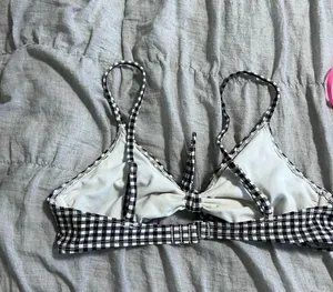 Bikini Top thumbnail 2