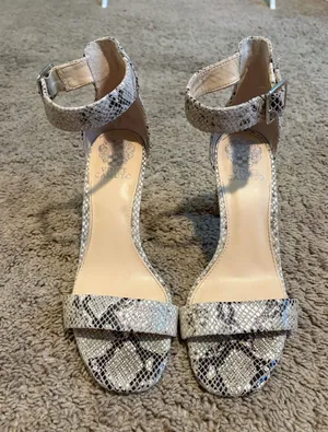 Vince Camuto Heels Snake Print thumbnail 1