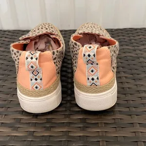 Hey Dude Peyton slip on shoes women’s size 8 thumbnail 2