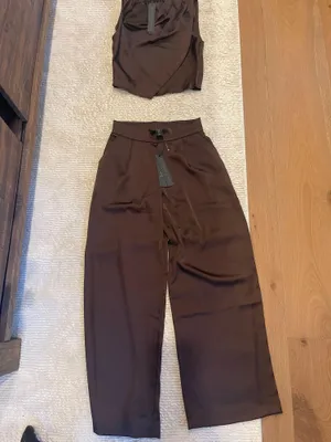 House of Harlow Two Piece Silk Set thumbnail 1