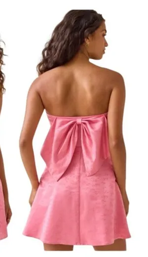 Altar’d State Strapless A-line Bow Mini Dress Pink Satin Size Medium Romantic thumbnail 1