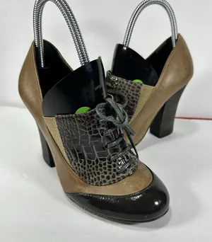 BCBGMAXAZRIA Leather Shooties Heels 6B Brown Faux Croc Lace Up Mixed Media thumbnail 1