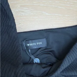 White Fox Maxi Dress Long Sleeve Ribbed Hot Right Now Size L Black thumbnail 3