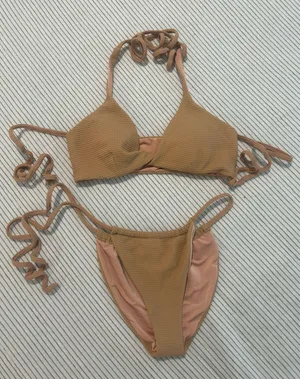 Dippin' Daisy's Bikini Set  thumbnail 1