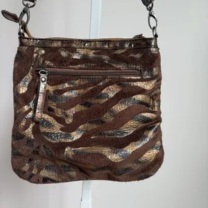 Anne Klein Small Brown Crossbody Bag Zebra Print Studded Lion‎ Head Y2K McBling thumbnail 6