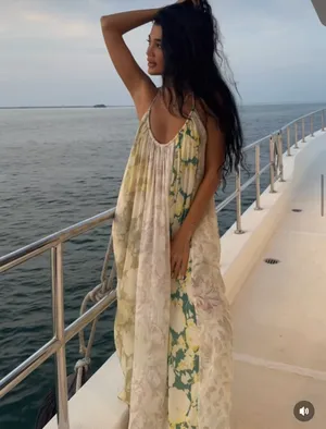 Zara Floral Halter Dress flowy summer casual vacation bohemian thumbnail 2