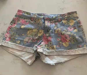 Floral Shorts Multi Size 8 thumbnail 1