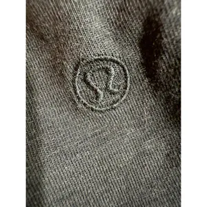 LULULEMON Classic-Fit Cotton-Blend Long-Sleeve Shirt size‎ 6 thumbnail 5