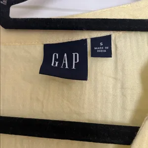 Butter Yellow Sleeveless Gauze Dress by Gap thumbnail 2
