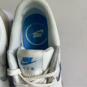 Nike Air Max Excee Women's Shoe Size 9.5 SKU#24778 thumbnail 9