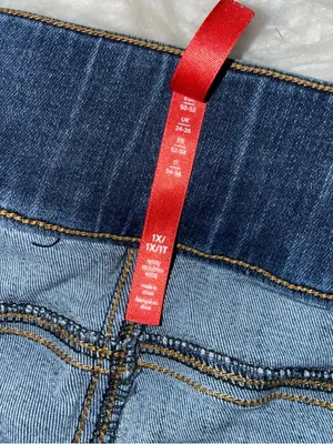 Spanx Jean-ish Leggings 1X Petite Pull On Skinny Jeans Dark Wash Stretch Denim thumbnail 5