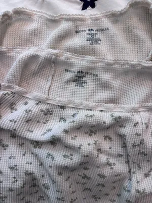 Brandy Melville Pjs thumbnail 2