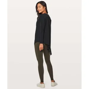 Lululemon To The Point Long Sleeve Top Womens Size‎ 4 Black thumbnail 3