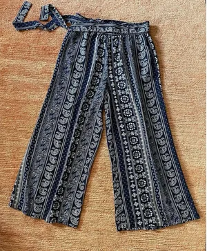 New Look FLORAL PRINT - Trousers - Wide Leg High Rise 2 Pockets Women’s L thumbnail 1