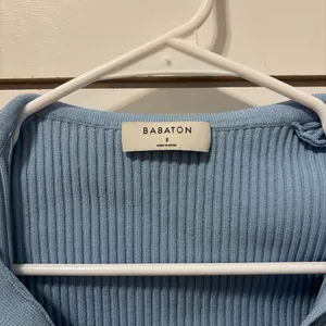 Aritzia Babaton Sculpt Knit Polo Longsleeve Blue thumbnail 4
