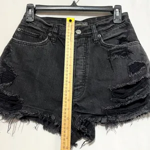Abercrombie & Fitch Cut Off Shorts Women's 2/26 Black Denim Distressed Zip Fly thumbnail 3