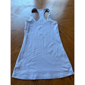 Lululemon Tank‎ Top Light Purple Racerback Athletic Women 2 thumbnail 2