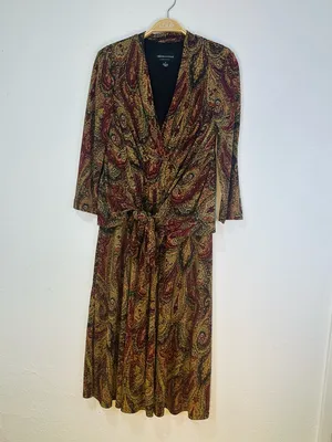 connected apparel Paisley Wrap Midi Dress in Olive and Burgundy thumbnail 9