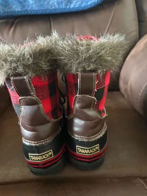 Tamarack Black And Red Plaid Women’s Boots thumbnail 4