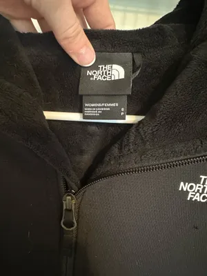 North face jacket  thumbnail 3