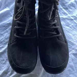 Skechers Black Suede Easy Going Ankle Boots w/ Faux Fur Women’s Size 8 - 15567 thumbnail 6
