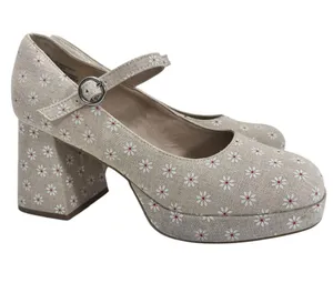 Madden Girl Mantel Floral Mary Jane Platform Heels thumbnail 1