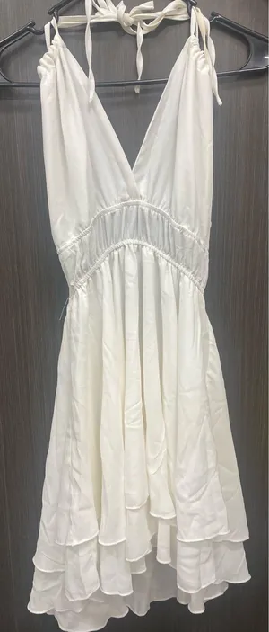 White Lyaner Dress Size M thumbnail 1