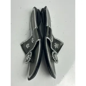 A. Giannetti Italian Leather Thong Sandals Pewter Silver Whipstitch Womens 9M thumbnail 6
