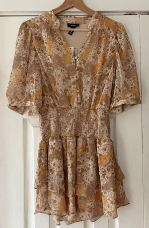 Aqua Retro‎ Smocked Floral Print Mini Dress Size Medium NWT thumbnail 1