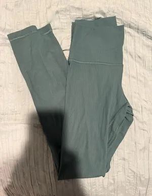 Ribbed Lululemon Leggings Align 28" thumbnail 1
