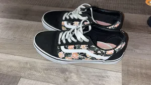 Old Skool Vans thumbnail 2