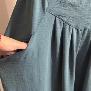 Teal Button thumbnail 4