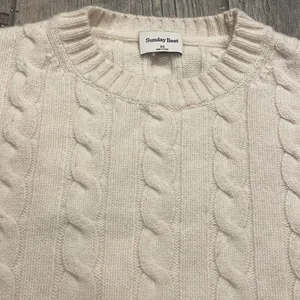 Aritzia Sunday Best- Peggy sweater thumbnail 2