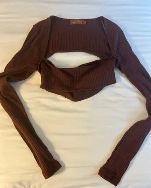 Brown Knit Long Sleeve Crop Top thumbnail 1