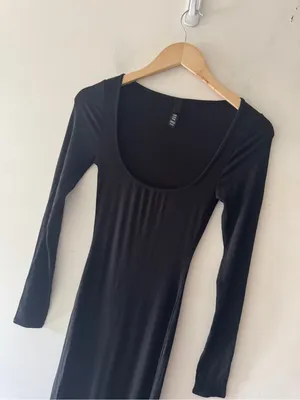 SKIMS Soft Lounge Long Sleeve Ribbed Maxi Dress Black‎ Onyx thumbnail 5