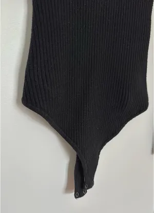 Abercrombie Ribbed Long Sleeve Bodysuit Black thumbnail 5