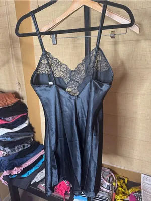 Vintage Victoria’s Secret Black Satin Lace Chemise Slip Nightgown Size Small thumbnail 9
