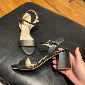 Cole Haan Josie Leather Ankle Strap Chunky Block Heeled Kitten Sandals thumbnail 1