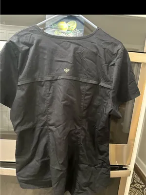 Cherokee Lux Grey women’s Short Sleeve Scrub Top - worn for two weeks (clinical) thumbnail 2