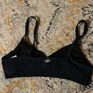 Alo Yoga‎ Lounge Bra in Rich Navy Heather nwot thumbnail 5