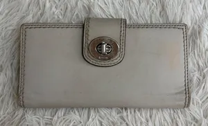 Vintage Coach Beige Leather Turnlock Wallet Clutch Foldover Billfold Card Holder thumbnail 1
