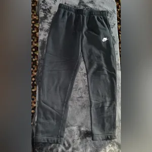 Nike Sweatpants in Black Size Medium thumbnail 6