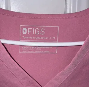 Chalk Pink FIGS scrubs thumbnail 2