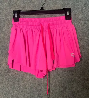 Keiki Kona Woman Size XS 2-IN-1 FLOWY FITNESS SHORTS Hot‎ Pink thumbnail 1