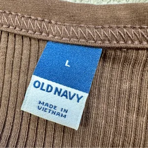 Old Navy Women’s Fitted Long-Sleeve Rib-Knit Henley Top Shirt in Espresso Bark L thumbnail 12