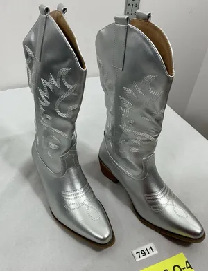 Womans New Idifu Pull On Western Cowgirl Boots Size 7.5 Silver Midcalf thumbnail 1