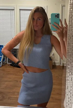 Cute Blue Crop Top And Skirt Set thumbnail 2
