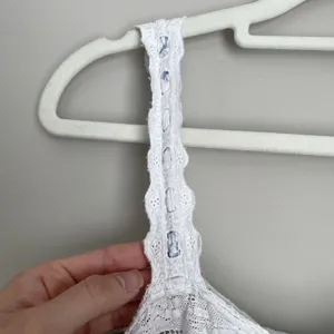 Joie Size S White Embroidered Flower 100% Cotton Tank Top Flowy Coquette thumbnail 2