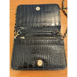 Bebe Fabiola Stamped Crocodile Faux Leather Crossbody Small‎ Handbag Black Gold thumbnail 4