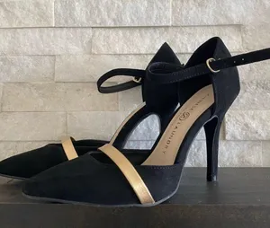 Chinese Laundry Black Heels 👠 thumbnail 1